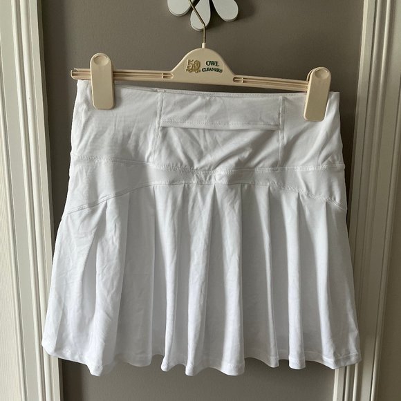 XIEERDUO Women's Athletic Tennis Golf Skirts with Pockets Size Medium - Picture 2 of 8